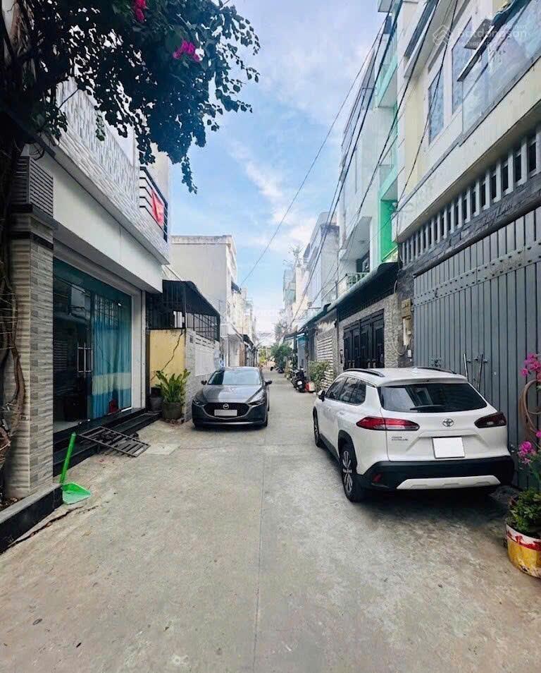 Cạnh chung cư 4s sát phạm văn đồng vành đai 2, 76m2 ngang 6m 2 tầng xh ngủ trong nhà chỉ 5.5 tỷ tl