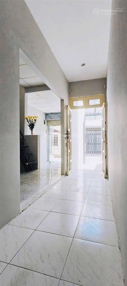 Chỉ 3,8 tỷ tl có ngay nhà mặt tiền đường xe hơi ít lg, 32m2 2 tầng vuông vắn cho thuê 9tr/tháng