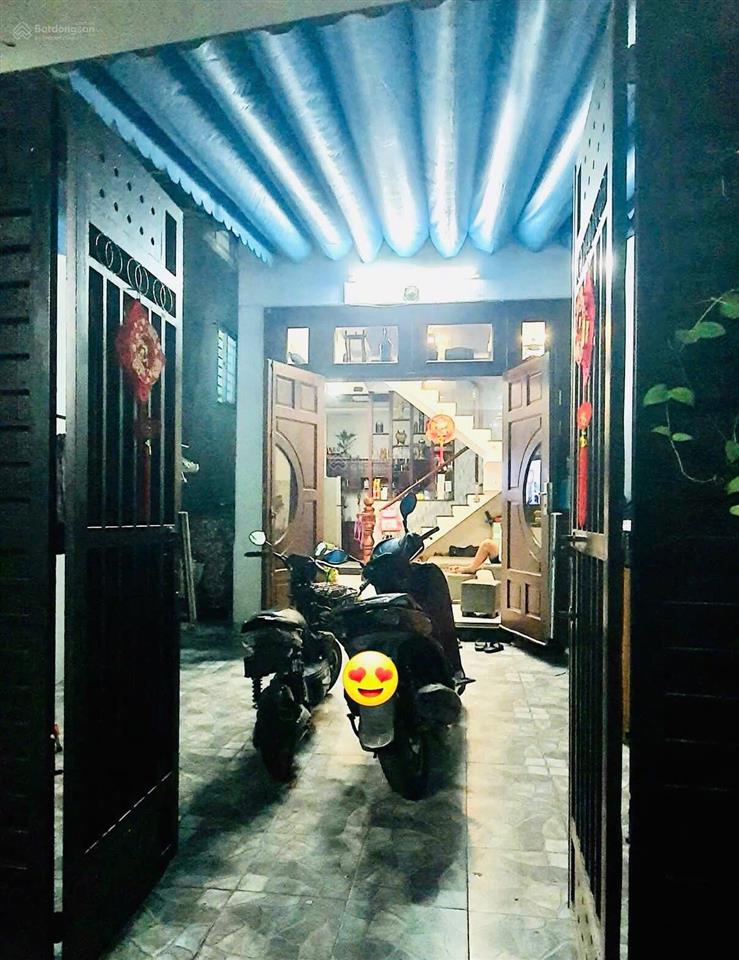 Bán nhà gần phạm văn đồng không ngập 58m2 ngang 4.3m nở hậu, 4 tầng hoàn công cho thuê 13 tr/tháng