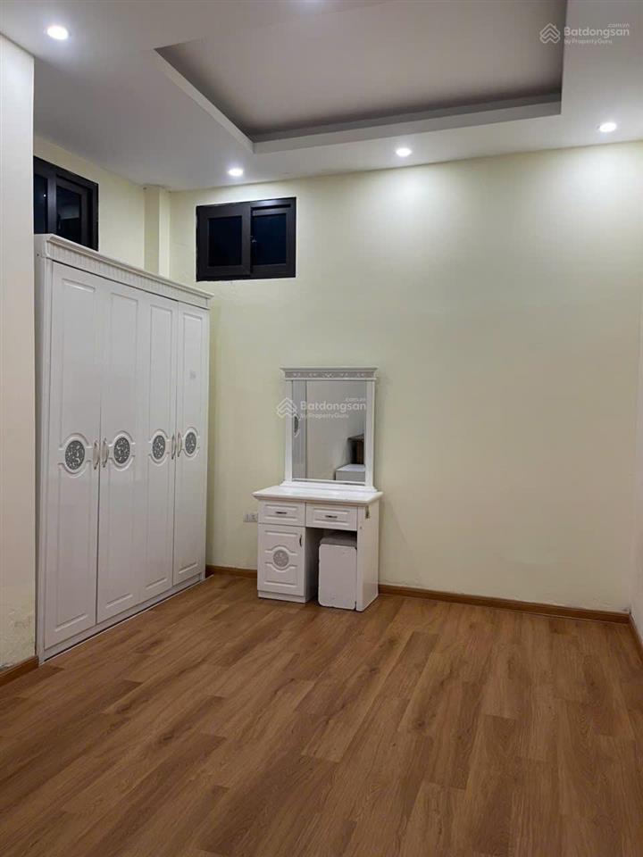 Cho thuê cả nhà ở phố cự lộc, thanh xuân