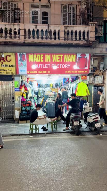 Cho thuê nhà mặt phố lương ngọc quyến  ngay ngã tư tạ hiện, dt 60m, mt 5m, vị trí siêu đẹp