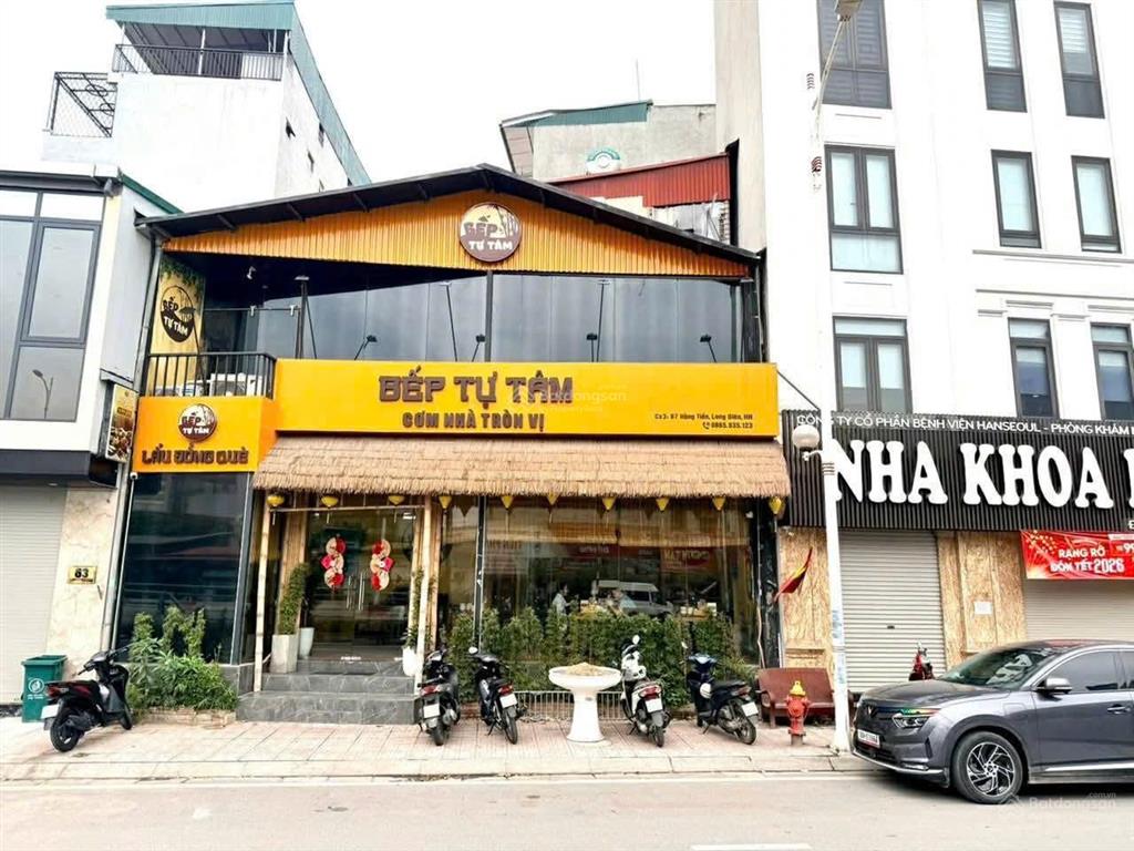 Cho thuê nhà mặt phố hàng gai  diện tích 200m² x 3 tầng, mặt tiền 4m, vị trí đắc địa phố cổ
