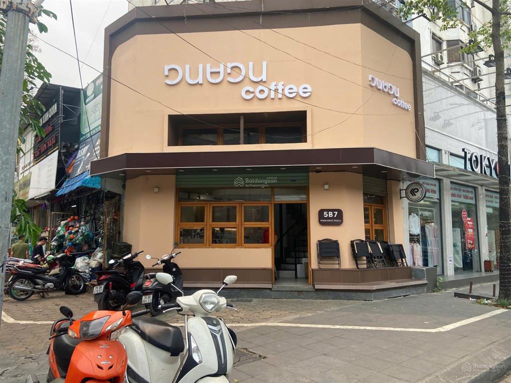Cho thuê nhà mặt phố chùa láng  diện tích 130m²,mặt tiền 10m,vị trí đẹp đông sinh viên khu đống đa