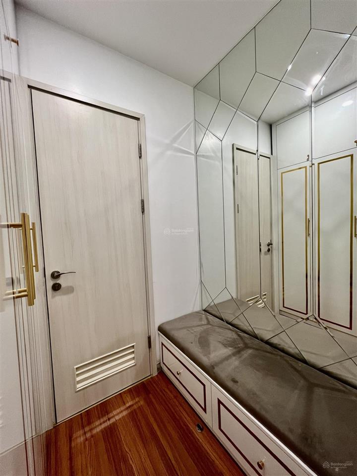 Cho thuê căn hộ 2 ngủ full đồ giá 12 triệu tại chung cư pcc1 triều khúc