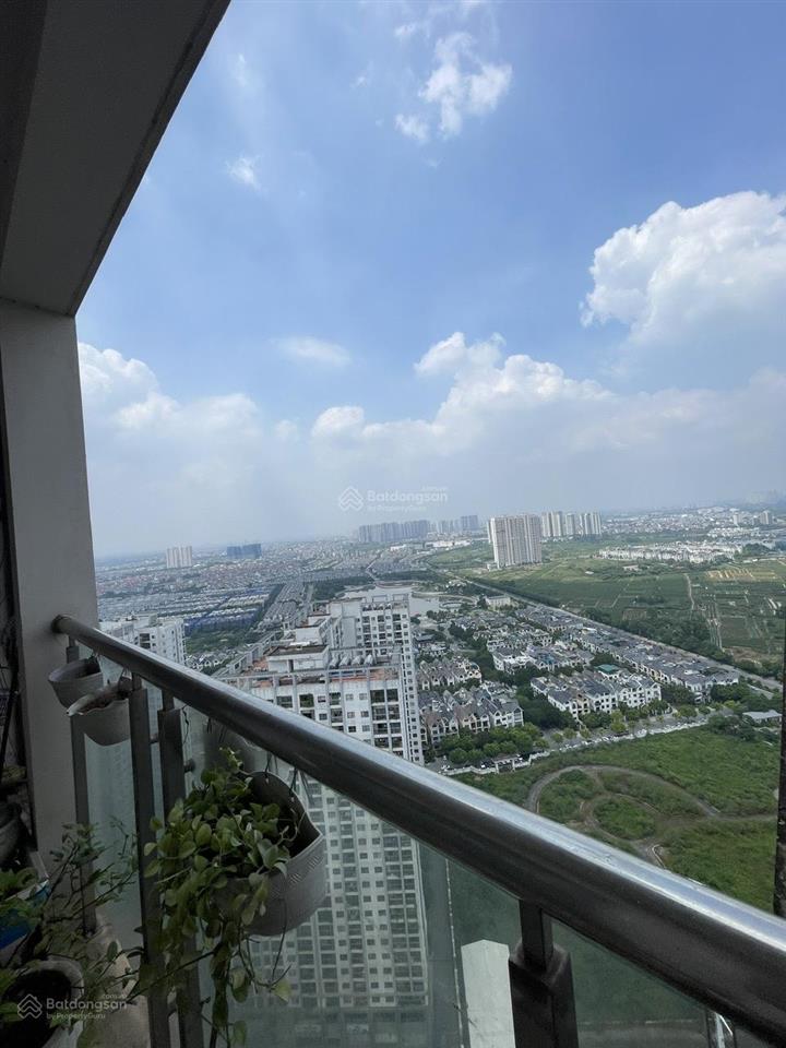 Bán gấp căn 3 ngủ 105m view hồ giá 5,2 tỷ tại chung cư hpc landmark tố hữu, hà đông