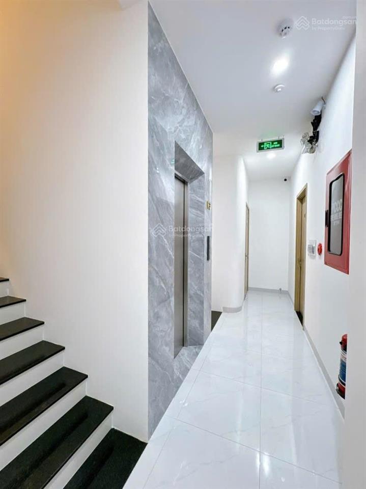 Bán chdv 6 tầng mới 100% 17pn ngang 6m 108m2 ngay chợ phạm văn bạch tn 100tr chỉ 21.9 tỷ 0902 675 ***