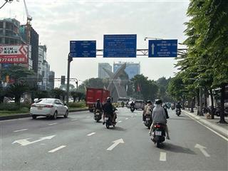 Cc gửi bán nhà mt ngay cv hoàng văn thụ ngang 11m 5 lầu 163m2 ra sân bay chỉ 3" 28 tỷ. 0902 675 ***