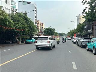Chính chủ bán nhanh MTKD 30m Nguyễn Văn Lượng DTS 115m2 ngang 4.2m ngay CV Gò Vấp 11 tỷ.