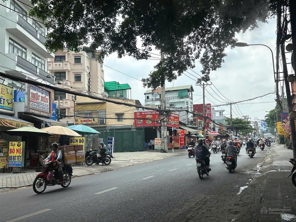 Bán mtkd phạm văn chiêu dt lớn 333m2 ngang 9m cấp 4 tiện xây tòa nhà kd đa nghề chỉ 39 tỷ.