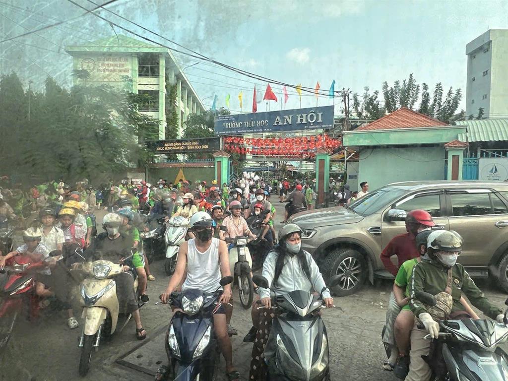 Bán mtkd phạm văn chiêu dt lớn 333m2 ngang 9m cấp 4 tiện xây tòa nhà kd đa nghề chỉ 39 tỷ.