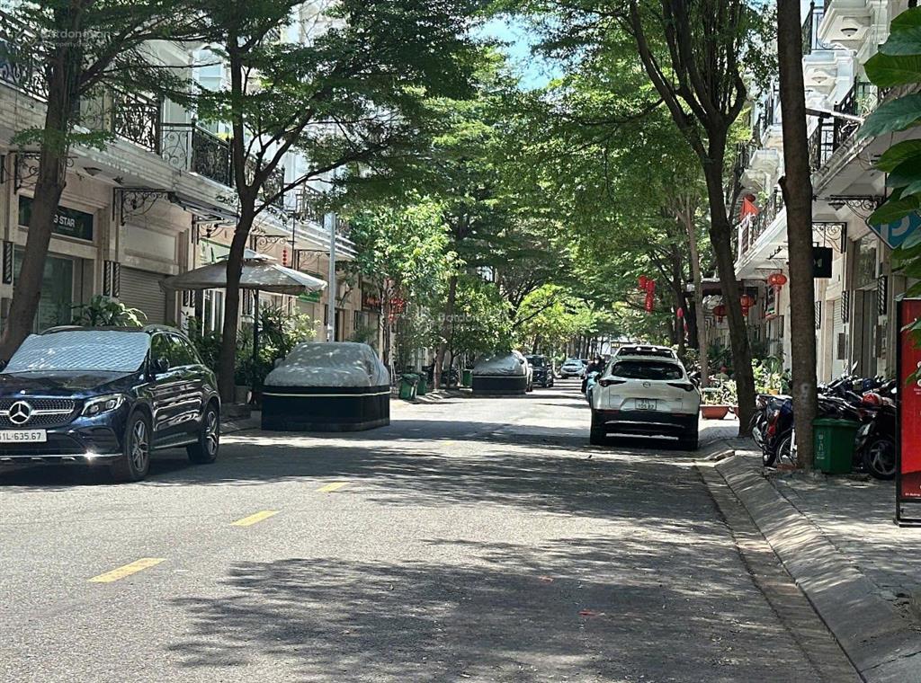 Nhà mặt tiền cityland phan văn trị 100m2 4 tầng mái thái ngang 5m kd tốt có t.máy chỉ 24.5 tỷ.