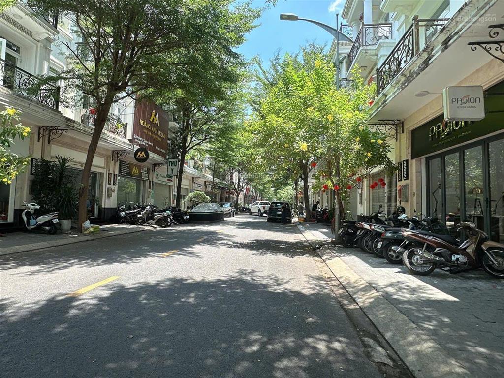 Nhà mặt tiền cityland phan văn trị 100m2 4 tầng mái thái ngang 5m kd tốt có t.máy chỉ 24.5 tỷ.