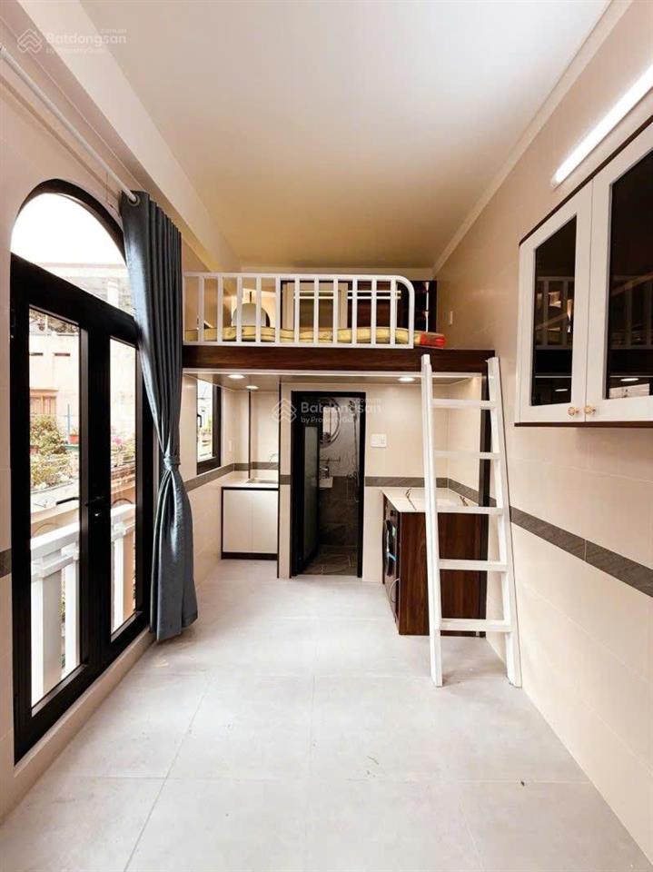Bán chdv 4 tầng mới hxh nguyễn văn trỗi ngang 5.5m 90m2 12pn tn 90tr tt phú nhuận 18.5 tỷ.