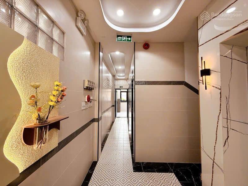 Bán chdv 4 tầng mới hxh nguyễn văn trỗi ngang 5.5m 90m2 12pn tn 90tr tt phú nhuận 18.5 tỷ.