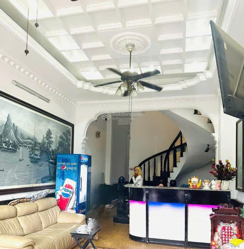 Bán khách sạn 2 mặt tiền hà huy giáp 5 lầu 16p ngang 4.5m 90m2 giáp gò vấp nhỉnh 15 tỷ. 0902 675 ***