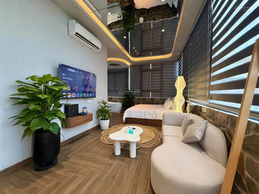 Căn hộ 15 phòng homestay hẻm 8m trường chinh ngang 7m 5l 105m2 tn 105tr gần metro 21.5 tỷ.