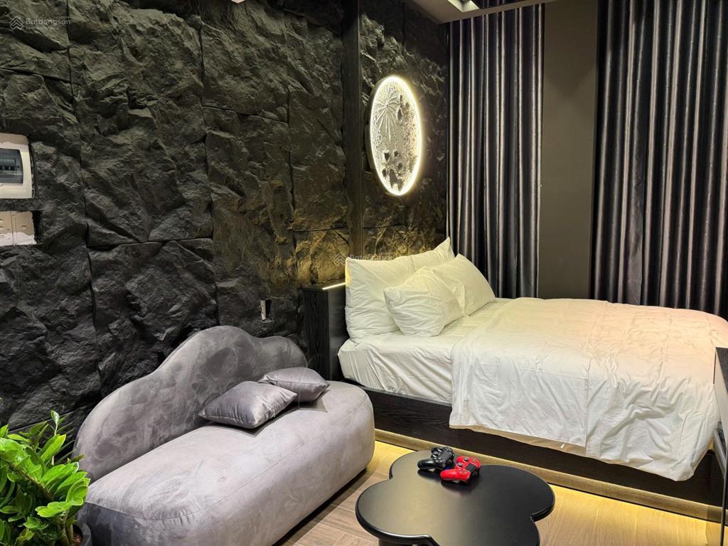 Căn hộ 15 phòng homestay hẻm 8m trường chinh ngang 7m 5l 105m2 tn 105tr gần metro 21.5 tỷ.