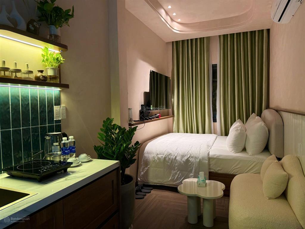 Căn hộ 15 phòng homestay hẻm 8m trường chinh ngang 7m 5l 105m2 tn 105tr gần metro 21.5 tỷ.