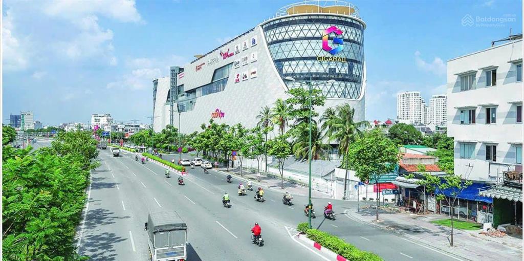 Đất vàng ngang 12m 960m2 mặt tiền quốc lộ 13 tiện xây tòa nhà ngay vạn phúc chỉ 135 tỷ. 0902 675 ***