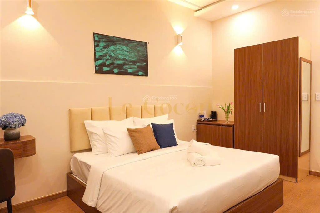 Chỉ 32 tỷ có khách sạn 3 sao 25pn ngang 10.5m, 6 lầu 165m2 lê đức thọ ngay chợ tn 150tr. 0902 675 ***