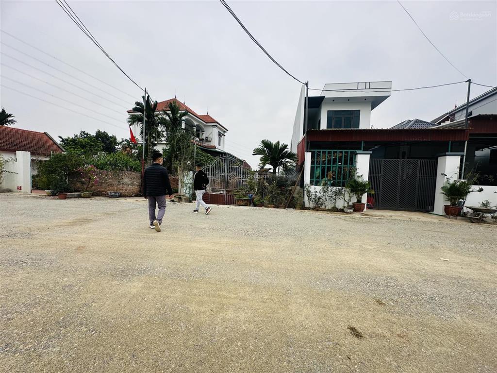 Tài chính chỉ nhỉnh 3 tỉ đất văn giang đường rộng 8m view sông hồng, giáp cầu mễ sở