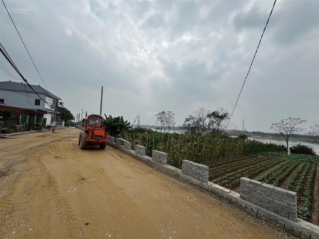 Tài chính chỉ nhỉnh 3 tỉ đất văn giang đường rộng 8m view sông hồng, giáp cầu mễ sở