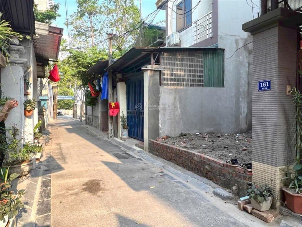 Bán gấp mảnh đất đẹp, khu vực dân cư đông đúc