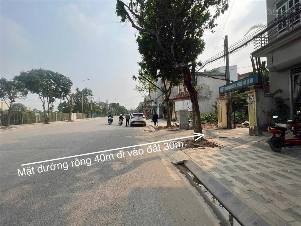 Bán gấp mảnh đất đẹp, khu vực dân cư đông đúc