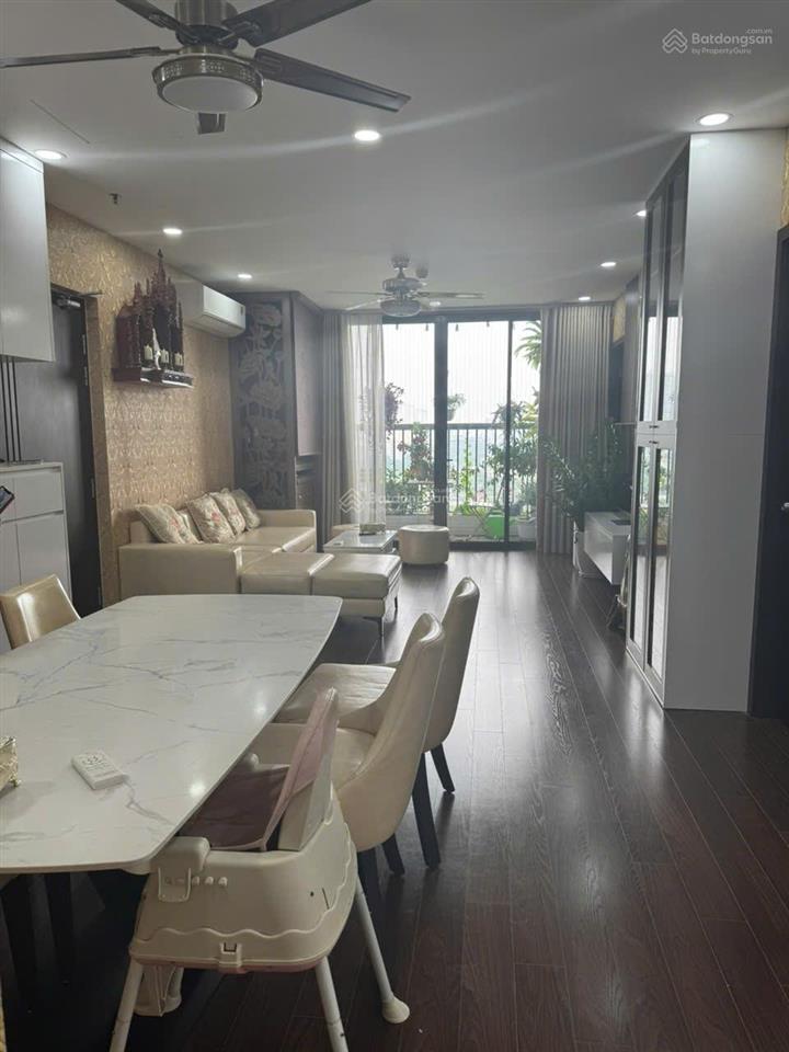 Cho thuê gấp căn hộ 3 ngủ tòa housinco 288 nguyễn xiển full đồ 16tr/tháng, call 0915 825 ***