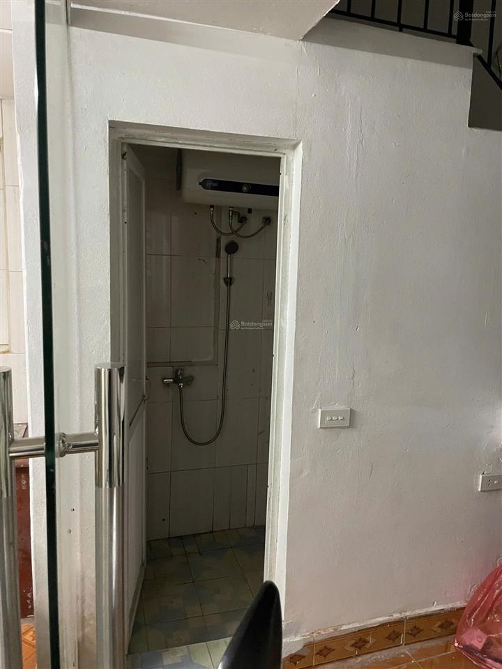Bán nhà tập thể tầng 1 ngõ 477 nguyễn trãi thanh xuân