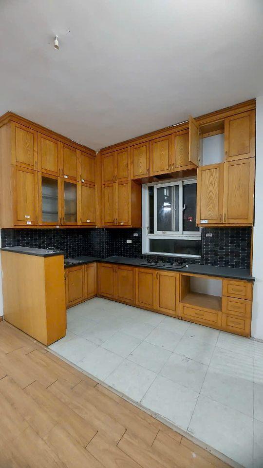 cho thuê chung cư CT3A Mễ Trì Thượng, 130m, 3PN 3VS đồ cơ bản 12 triệu/tháng