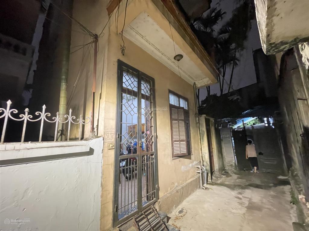 Cho thuê trọ điều hòa, nl gần lăng bác giá 3tr/th 17, ngách 24, ngõ 162 đội cấn 0913 345 ***