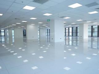 Hiện tại trống một sàn rộng 360m2  giá rất hợp lý so với khu láng hạ  phố tài chính của vn