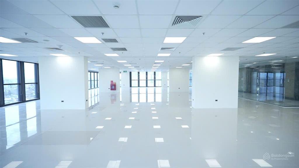 Sàn vp làm phòng tập gym không thể đẹp hơn tại toà capital square  view mặt sông hàn thơ mộng