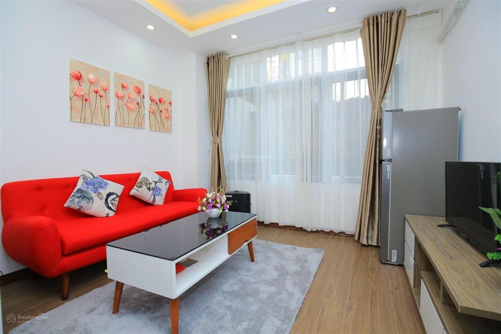 Cho thuê chdv full đồ phố linh lang 55m2  1 ngủ 1 khách  có xuất vat  vào ở luôn  bv 24/24
