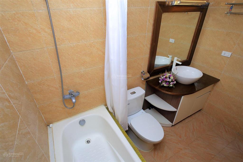 Cho thuê chdv full đồ phố linh lang view lotte  có sân vườn tiểu cảnh  vào ở luôn  có bv 24/24h