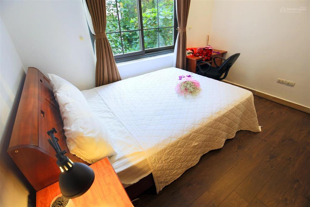 Cho thuê chdv phố đào tấn  full đồ  có xuất vat  dịch vụ bv 24/24h  ở luôn  khu an ninh tốt