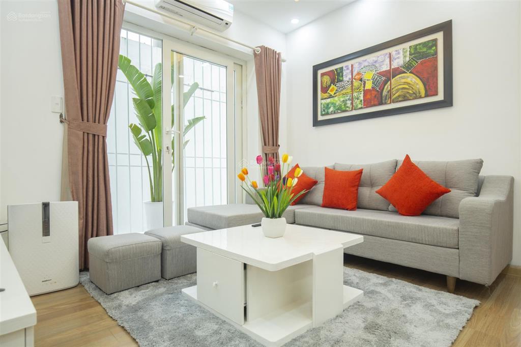 Cho thuê chdv 2 ngủ phố đào tấn  full đồ đẹp  vào ở luôn  có xuất vat  có bảo vệ 24/24h