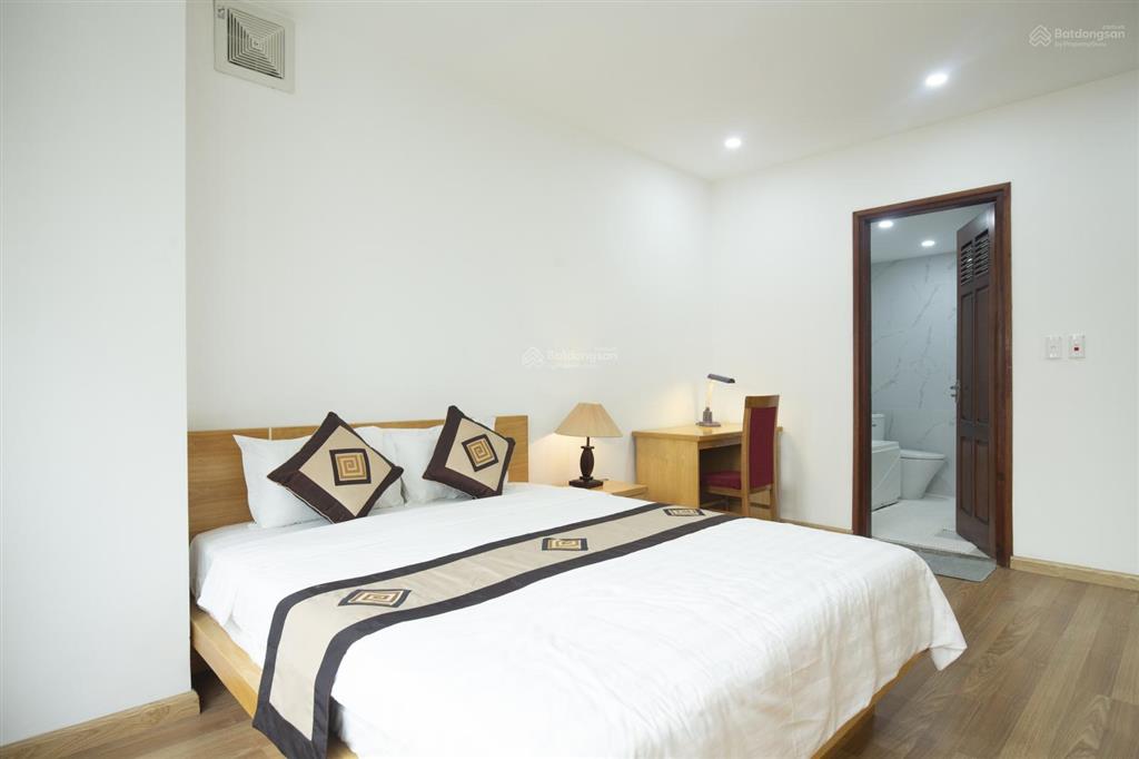 Cho thuê chdv 2 ngủ phố đào tấn  full đồ đẹp  vào ở luôn  có xuất vat  có bảo vệ 24/24h