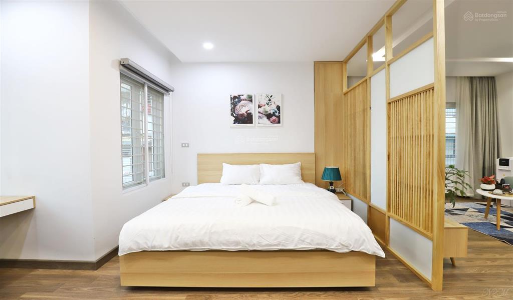 Cho thuê chdv full đồ đẹp tại ngõ phố linh lang  căn hộ vào ở luôn  có xuất vat  có bv 24/24h