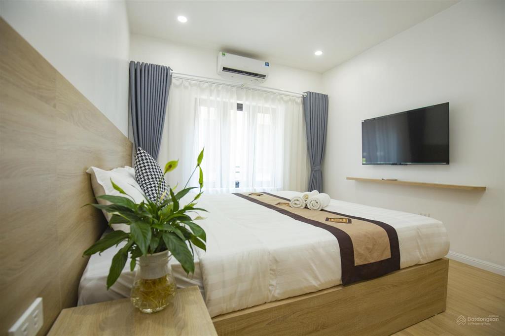 Cho thuê chdv 2 ngủ full đồ đẹp tại ngõ phố kim mã  vào ở luôn  có xuất hoá đơn vat  có bv 24/24