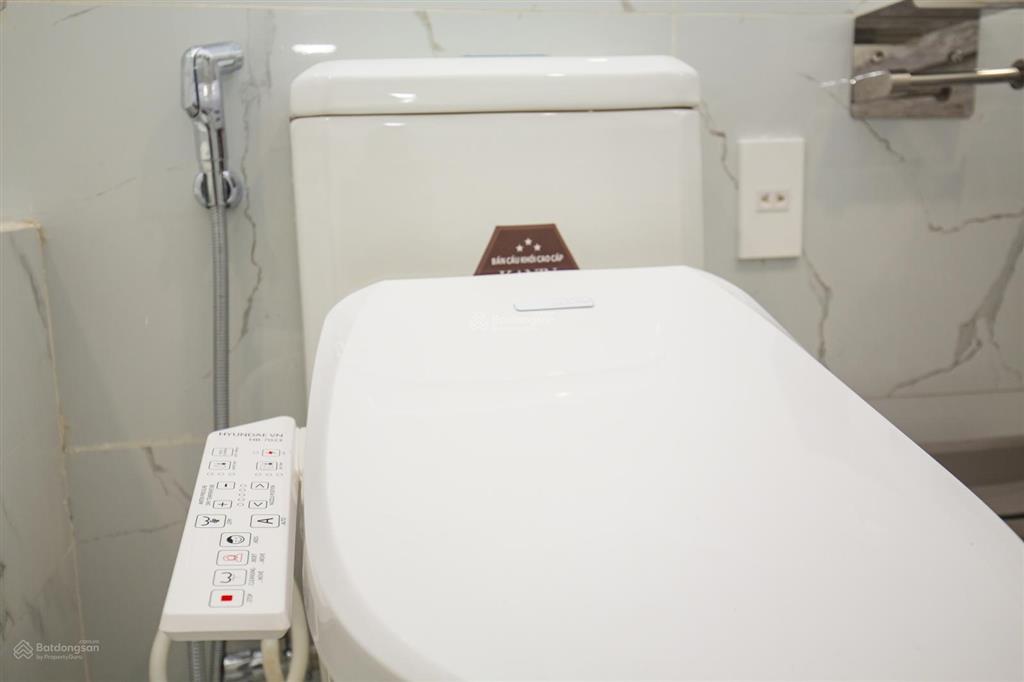 Cho thuê chdv 2 ngủ full đồ đẹp tại ngõ phố kim mã  vào ở luôn  có xuất hoá đơn vat  có bv 24/24