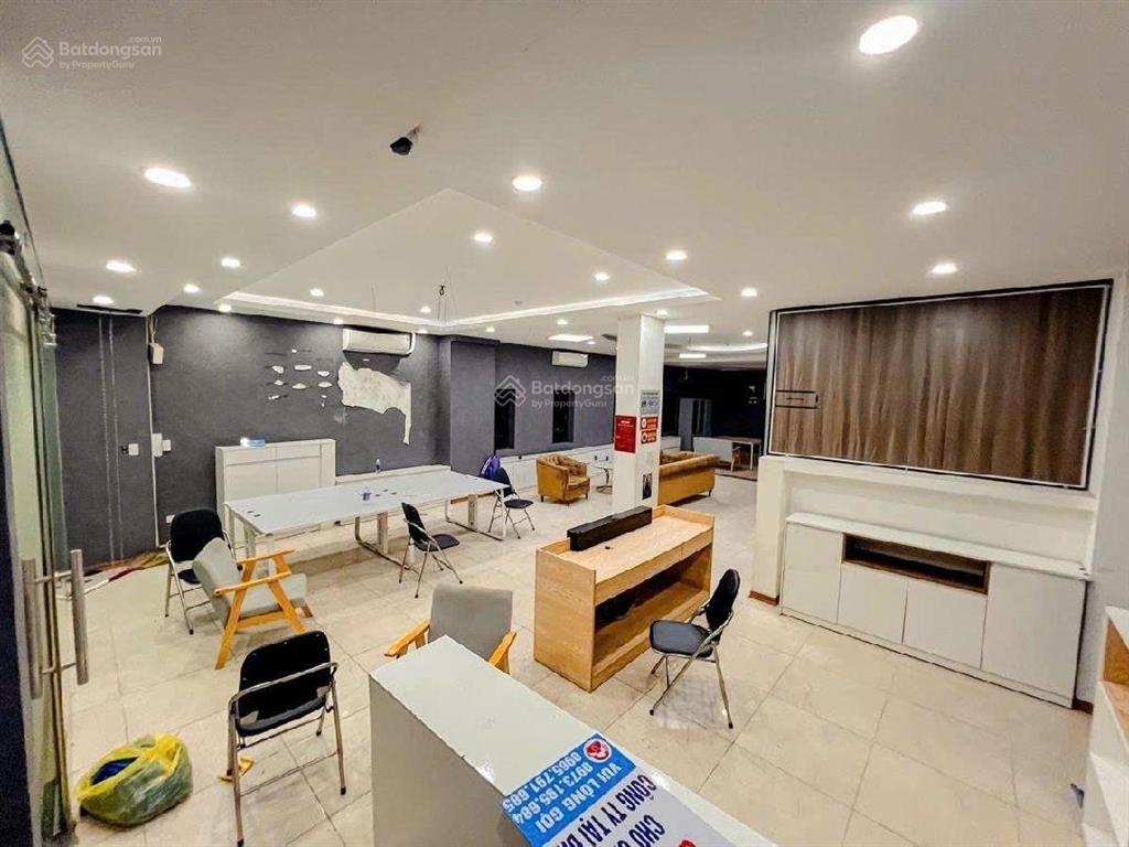 Bán nhà dòng tiền chdv & vp ở phố lê quang đạocó 25 phòng khép kín & 3 mbkddoanh thu tháng 170tr