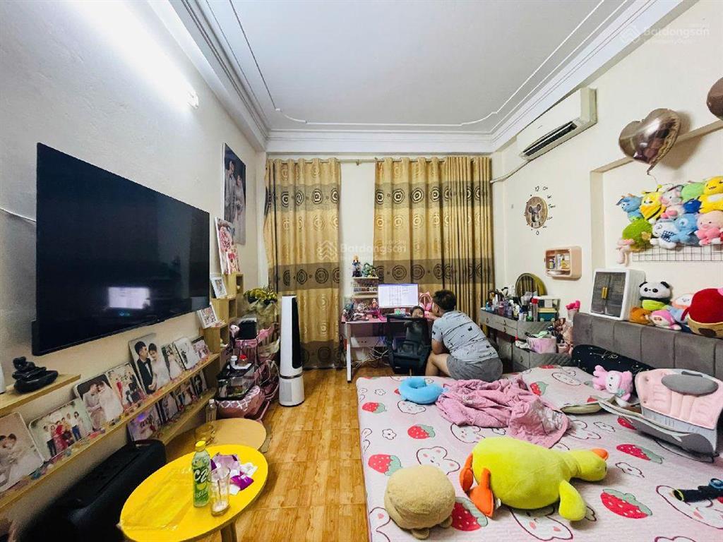 Bán nhà dòng tiền chdv & nhà ở phố lạc long quân  bán gộp hai nhà xây cạnh nhau của cùng 1 chủ