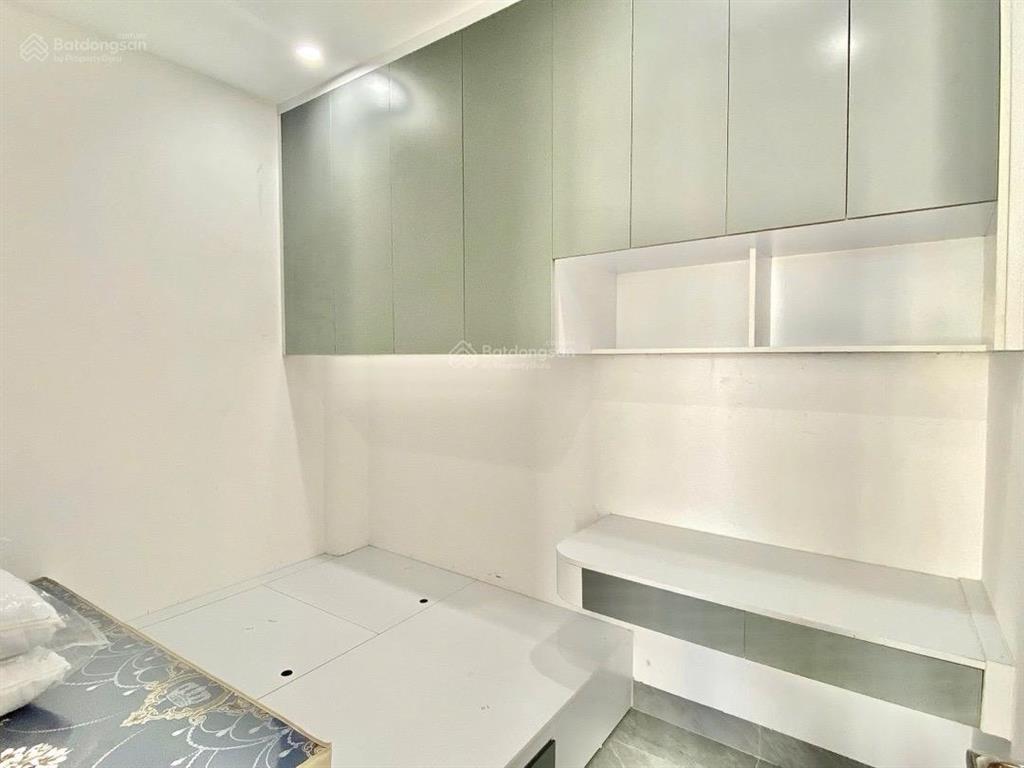 Bán nhà dòng tiền chdv phố yên hoà  có tổng 11 phòng khép kín  doanh thu vận hành 90tr/th