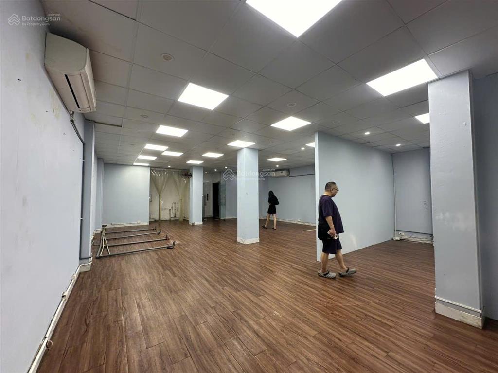 Cho thuê sàn văn phòng 100m2, sàn thông tại nguyễn văn lộc, làng việt kiều châu âu