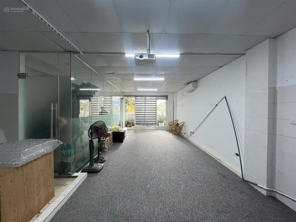 Cho thuê văn phòng nguyễn văn lộc, làng việt kiều châu âu, vp 60 m2/tầng , phù hơp vp, kdol