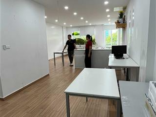 Văn phòng làng việt kiều châu âu, 60 m2/tầng, sàn thông