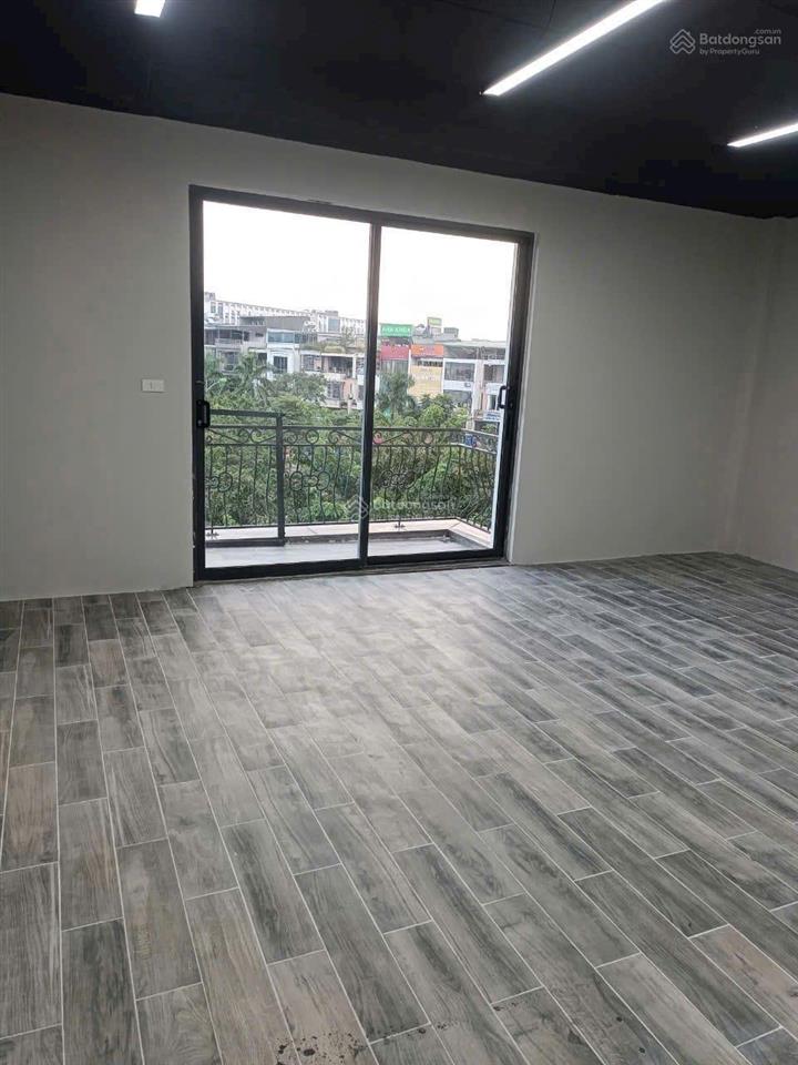 Cho thuê văn phòng tại văn phú, sàn 130 m2/tầng, sàn view thoáng đẹp