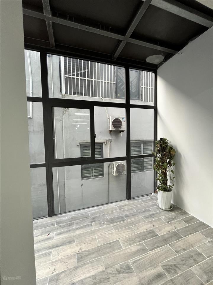 Cho thuê văn phòng tại văn phú, sàn 130 m2/tầng, sàn view thoáng đẹp